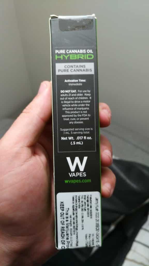 w vapes syringe back of box