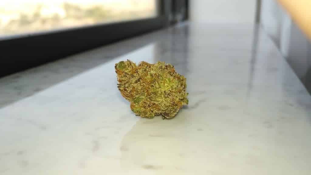 cannabis nug crystal