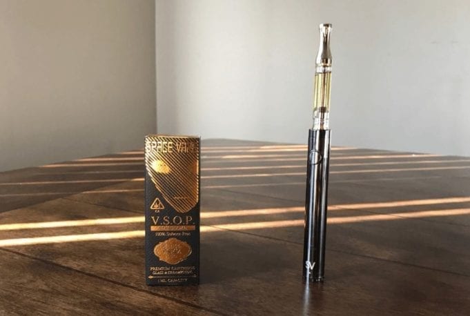 Space Vape Review : Potent Oil, Pleasant Hits And A Powerful High space vape review