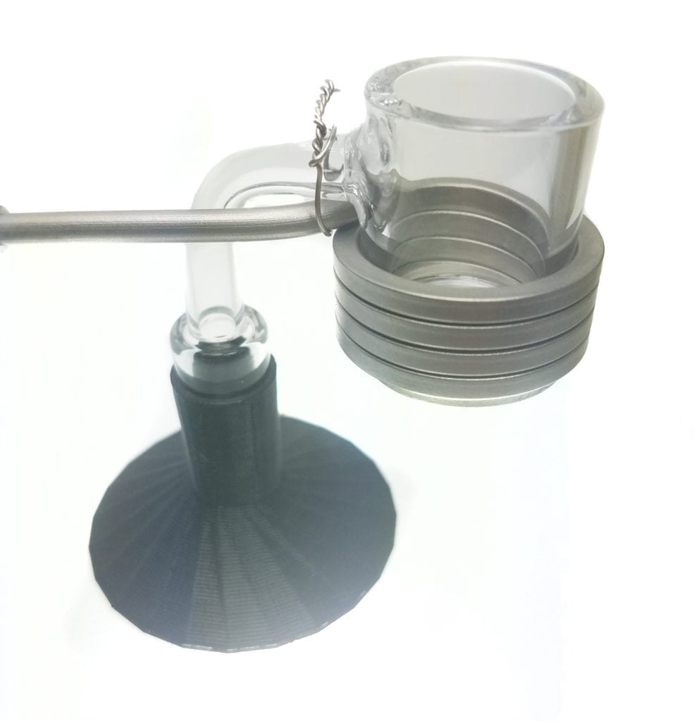 e-nail banger with plain wire tie holder