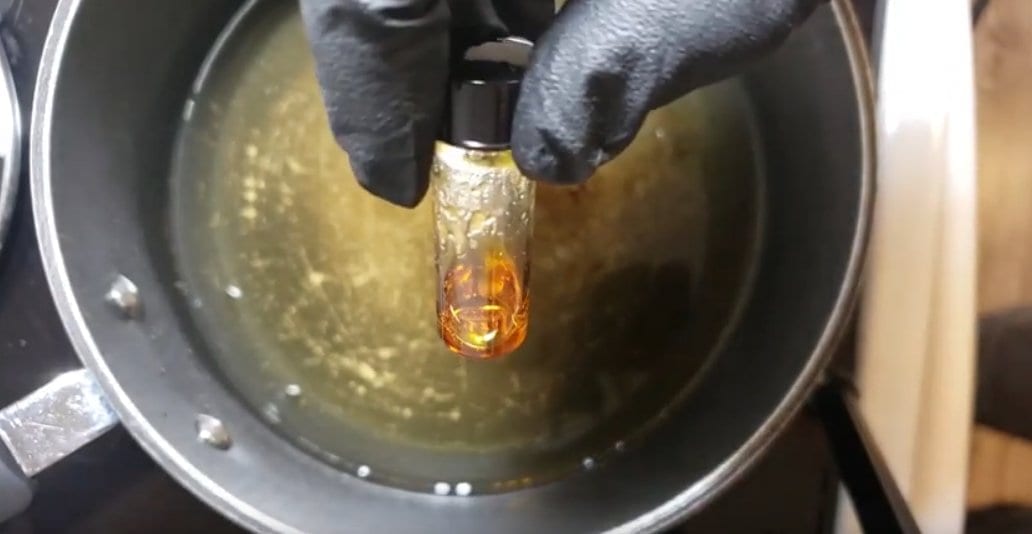 Decarbed shatter using saucepan method