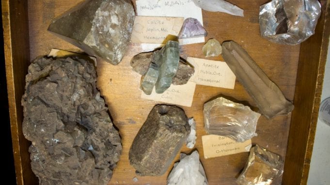 minerals and dabbing