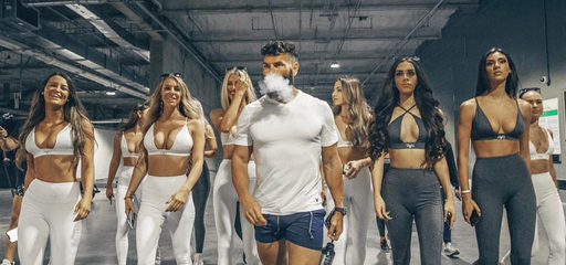 Dan_Bilzerian_models_5