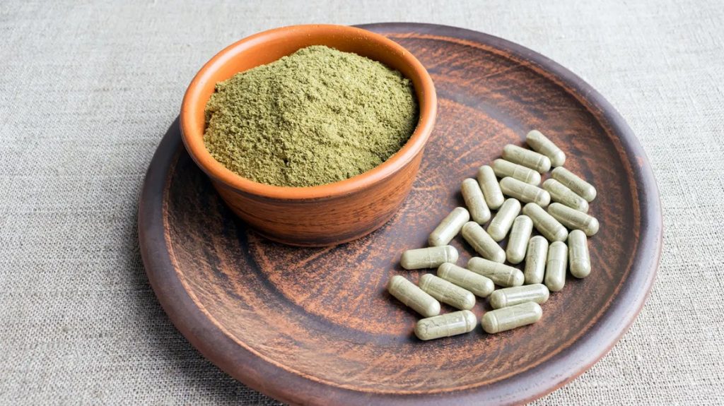 kratom-tea-powder-capsule