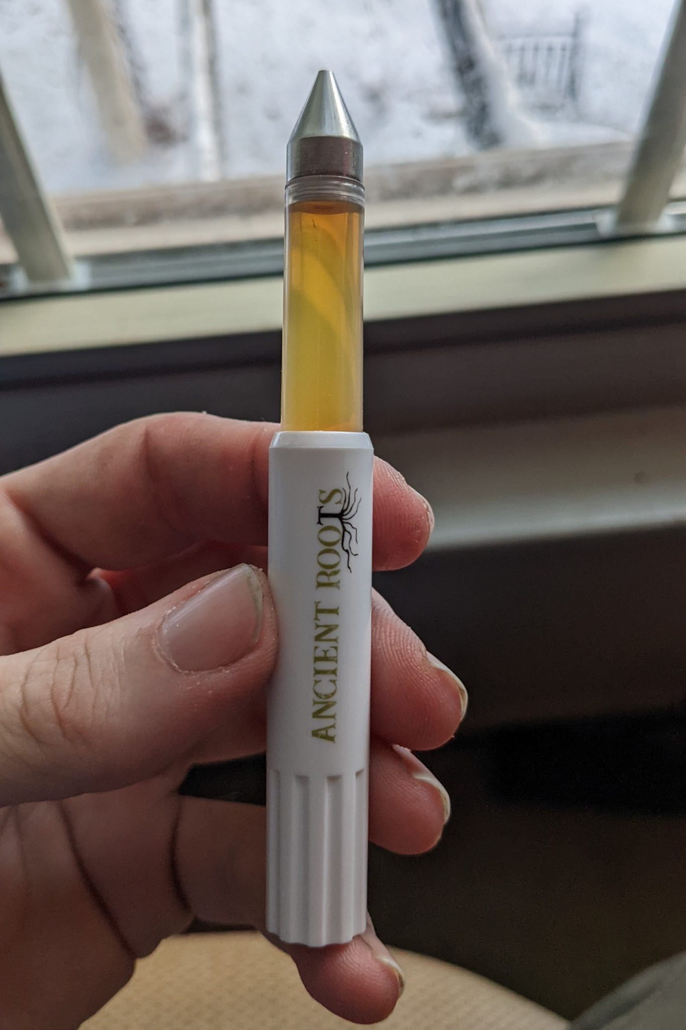 ancient roots dablicator close up