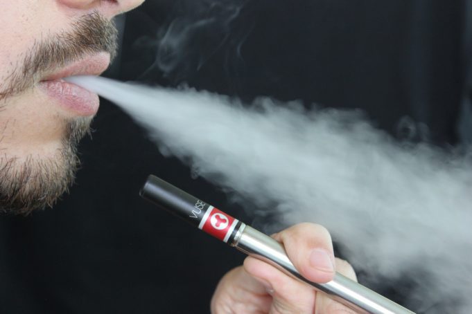 CBD Vape Juice: Uses and Applications e-cigarette
