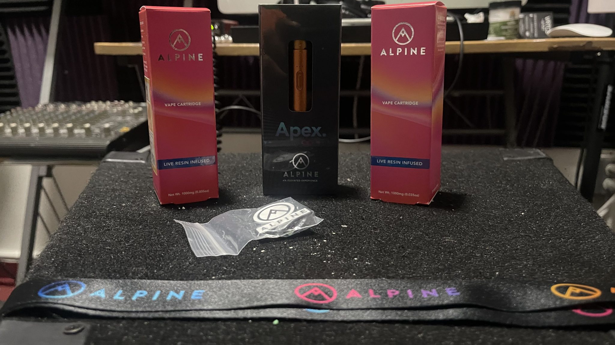 alpine live resin carts