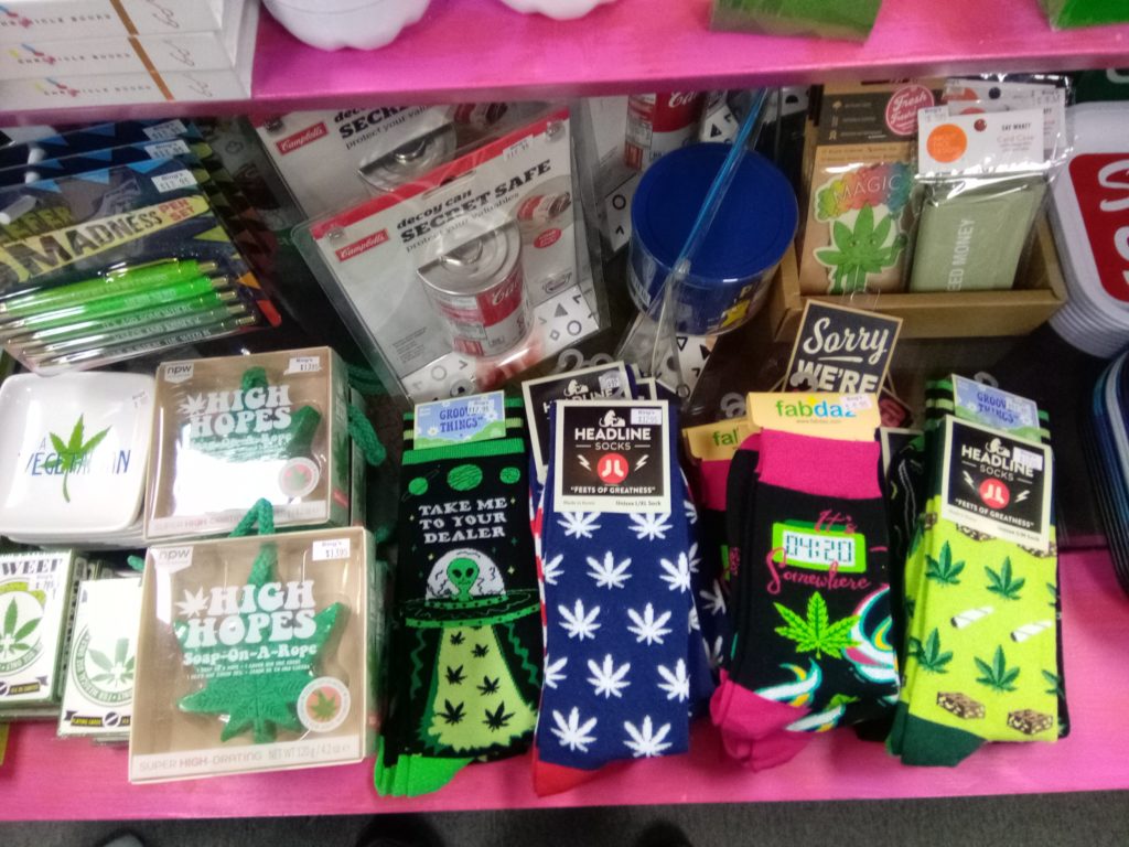 Bings-Valley-Junction-420-gifts