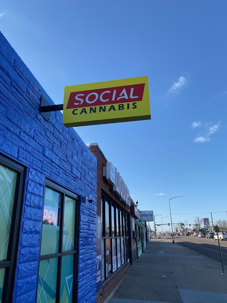 Social Cannabis